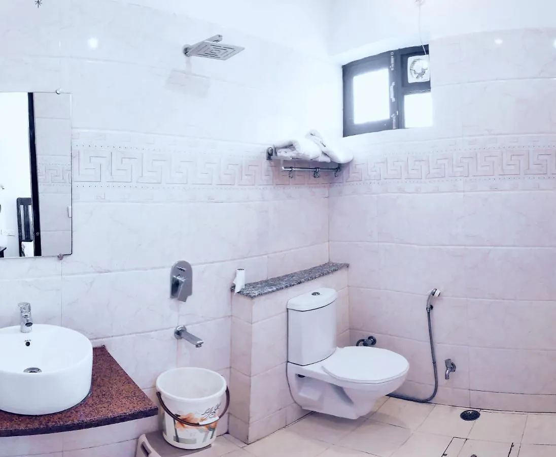 Luxury Taj Homestay, Stay 1Km Walking Distance From Taj Mahal East Gate Agra  0*, Agra (Uttar Pradesh) Índia